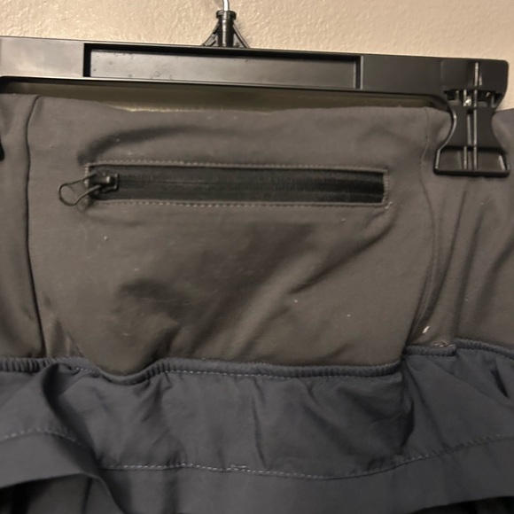 Little Donkey Andy shorts - gray/blue 2 layer running/active w/pockets - Picture 6 of 12